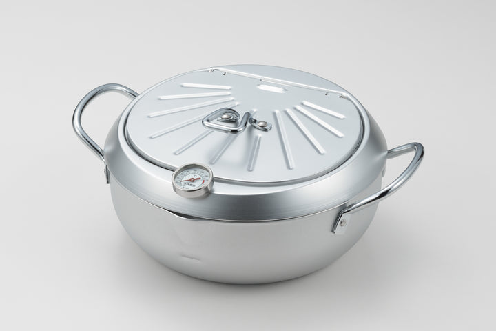 Mirakutei III Tempura Pot with Lid 20cm