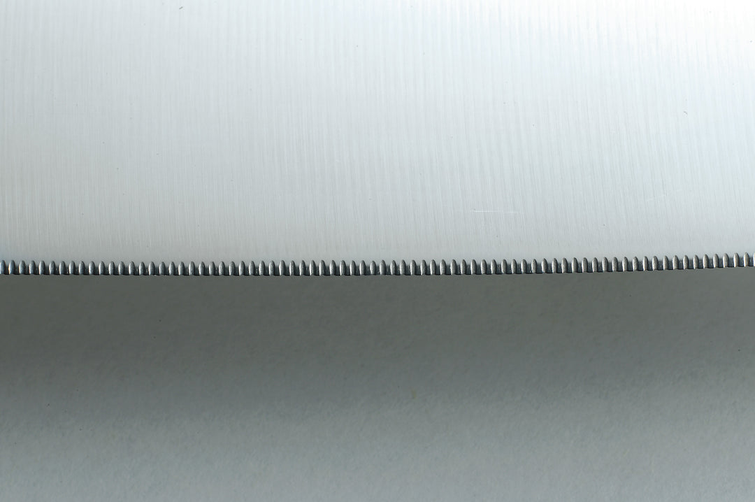 Long-lasting Santoku Knife